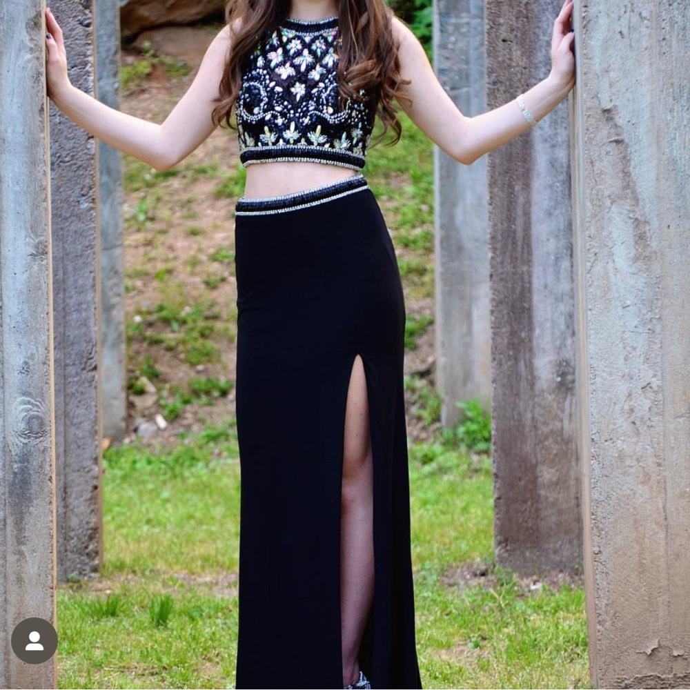 Sherri Hill Two Piece prom dress